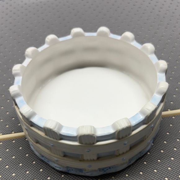 Vintage Yankee Candle Ceramic  Holder White Fence Farmhouse Decor - Picture 7 of 7